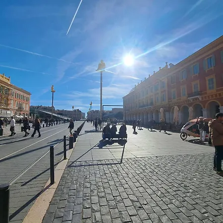 Massena Square View 2 Min To The & The Old Town Apartmán Nice